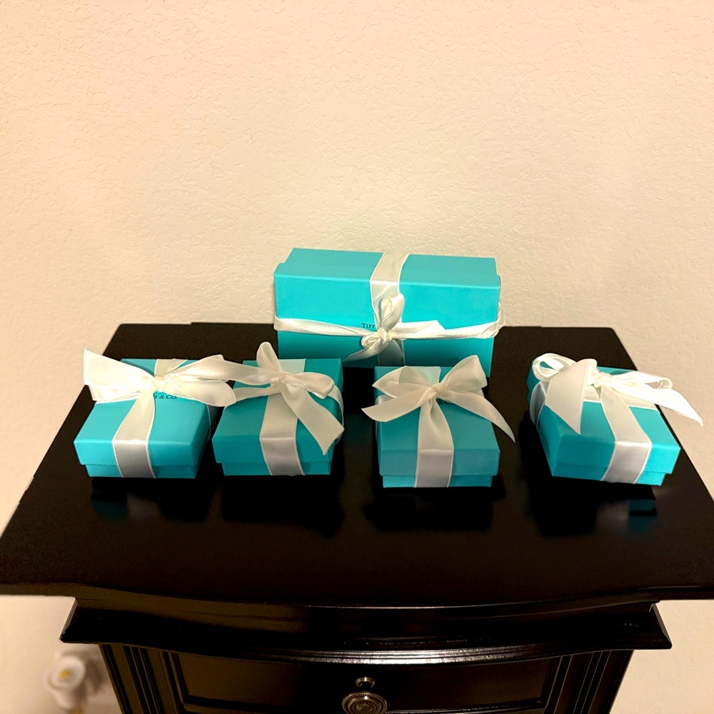 Tiffany boxes with Ribbons